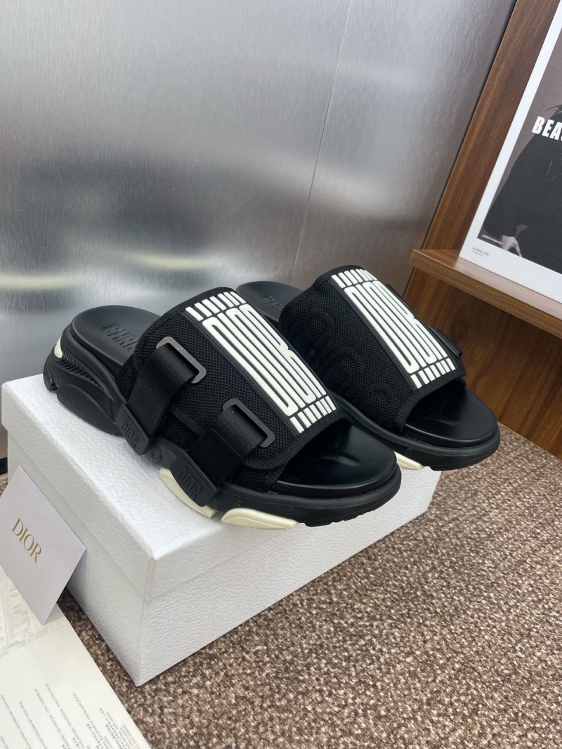 chr1st1an D10r slippers